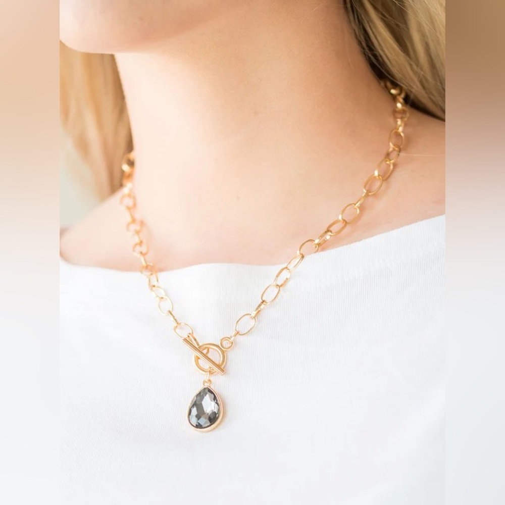 Paparazzi Gold Toggle Necklace with Teardrop Pendant